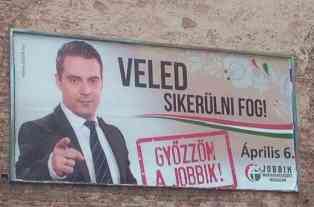 Jobbikchef Gabor Vona: "Mit dir gelingt es - Jobbik soll gewinnen" - Foto: Stephan Ozsváth