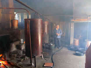 Bulgarien | Tutrakan - Rakia zu destillieren ist neben dem Fischen die zweitpopulärste Beschäftigung hier - Foto: BR | Camelia Ivanova