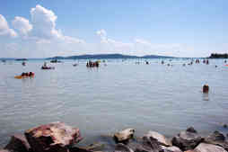 Ungarn - Balaton - Badespaß in Balatonfüred - Foto: BR | Stephan Ozsváth