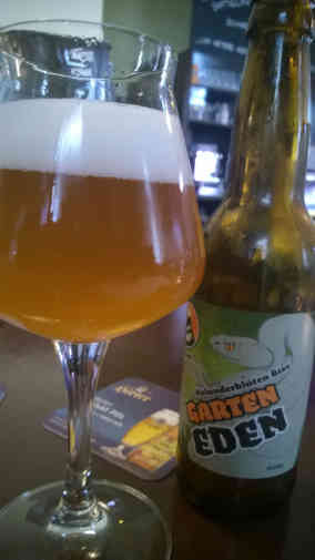 Den Garten Eden gibt es auch in 0,33 Liter Flaschen. Foto - BR | Eberhard Nembach