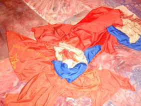 Zagreb: Eine der Installationen in der Ausstellung "Der Weg nach Europa - Ich will über den Krieg reden“ - Foto: BR | Stjepan Milcic