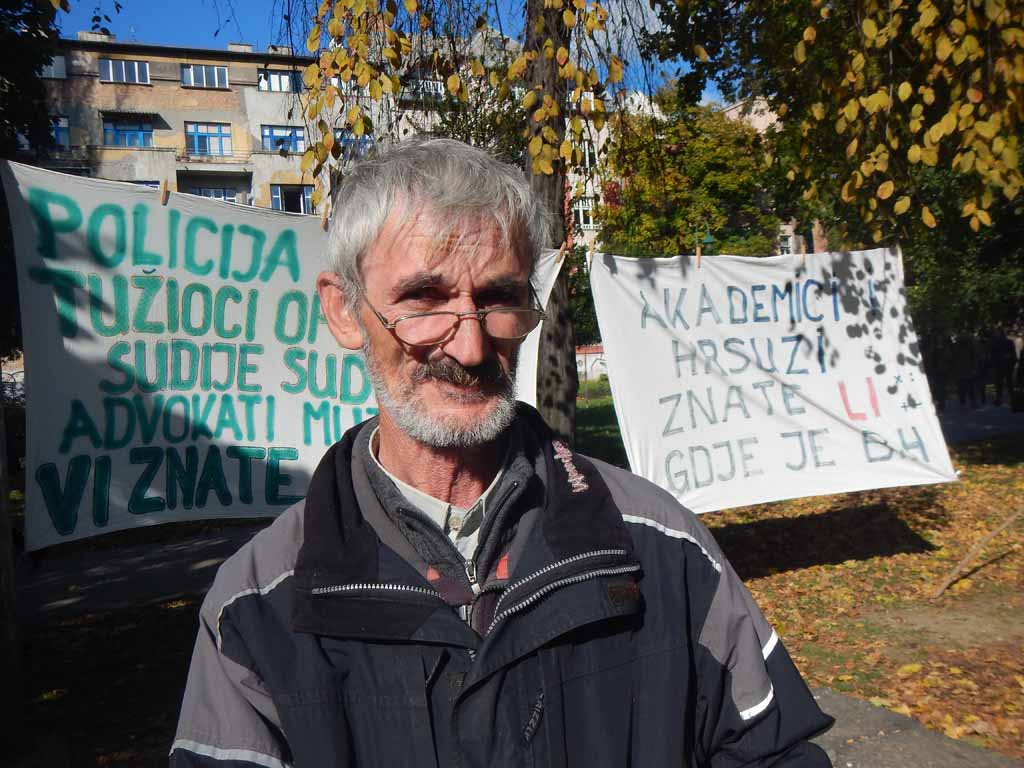 Der letzte Demonstrant von Sarajevo: Fehim Lovic. Foto: BR | Eldina Jasarevic