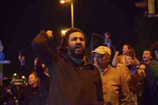 Proteste vor dem Generalkonsulat in München