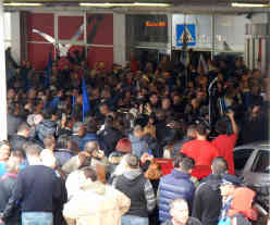 Seselj Ankunft Flughafen