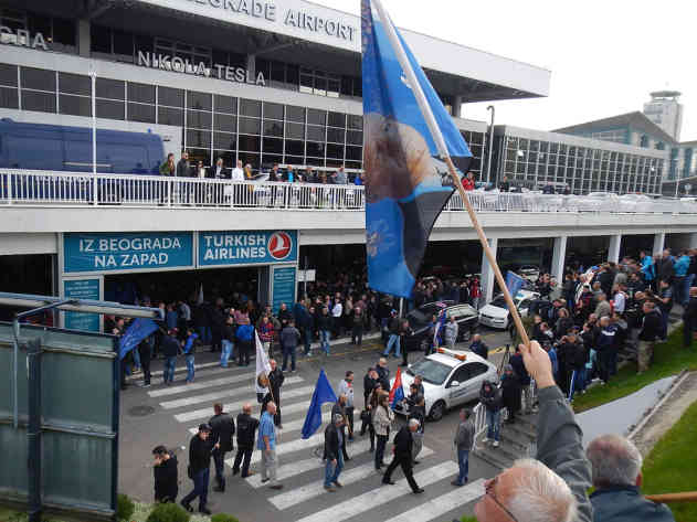 Seselj Ankunft Flughafen