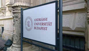 Budapest: Andrassy-Universität - Die einzige vollständig deutschsprachige Universität außerhalb des deutschen Sprachraums. - Foto: BR | Attila Poth
