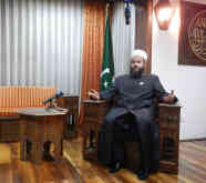 Novi Pazar: Mufti Muamer Zukorlic, Oberhaupt der Muslime im Sandschak, weist Vorwürfe zurück er tue zu wenig gegen die radikalen Islamisten. - Foto: BR | Zoran Ikonic