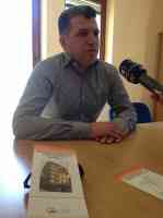 Nezir Kolgeci ist Projektleiter der Arbeiterwohlfahrt Nürnberg in Pristina. Foto: BR | Dardan Sadriu