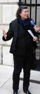 Ausstellungs-Kuratorin Dr. Heidemarie Uhl, Historikerin an der Österreichischen Akademie der Wissenschaften. Foto: BR | Jan Heier