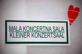 Die Einrichtung wird von Bauern, Unternehmern, einer österreichischen Bank und einer anonymen deutschen Spenderin finanziert. Foto: BR | Stephan Ozsvath
