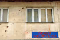 Noch immer sind die Narben des Krieges deutlich sichtbar. Foto: BR | Karin Straka