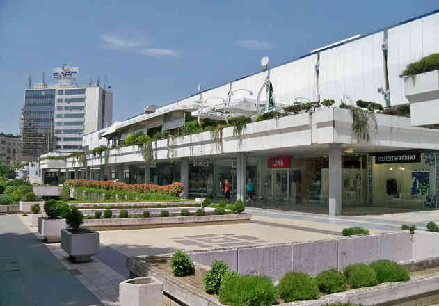 Freunde des "GTZ" sehen im sozialistischen Baustil viel mehr, als nur einen riesigen, grauen Betonklotz. Foto: BR | Lyubisha Nikolovski