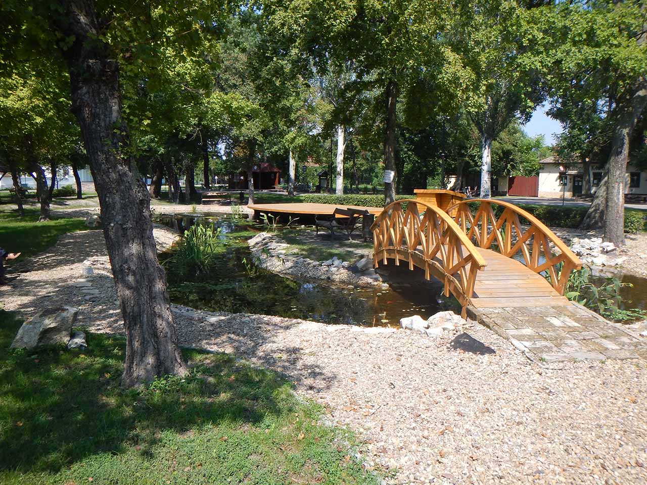 Das Dorfzentrum von Kübekháza. Bisher kamen nur wenige Flüchtlingen hier über die grüne Grenze.
