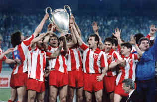 Der letzte große Triumph. Roter Stern Belgrad gewinnt 1991 den Europapokal der Landesmeister. Foto: picture-alliance/dpa