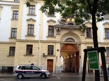 Die Stiftskaserne in der Wiener Stiftgasse ist Sitz des Sprachinstitutes des österreichischen Bundesheeres. Foto: BR | Karla Engelhard