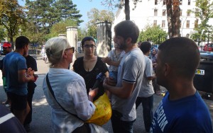 Karla Engelhard im Flüchtlingslager Traiskirchen bei Wien. Foto: BR | Jan Heier