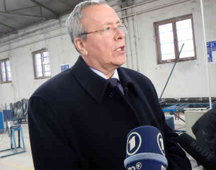 „Falls Österreich Draht braucht, können wir gerne exportieren", sagt György Bakondi, Berater des Ministerpräsidenten Orban in Sicherheitsfragen, zum Exportschlager aus Ungarn. Foto: BR | Attila Poth