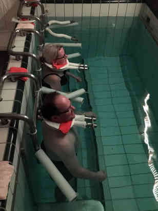 Sie sind aber eine Wohltat, wie sich ARD-Korrespondentin Karla Engelhard selbst überzeugen konnte. Foto: BR | Harriett Ferenczi