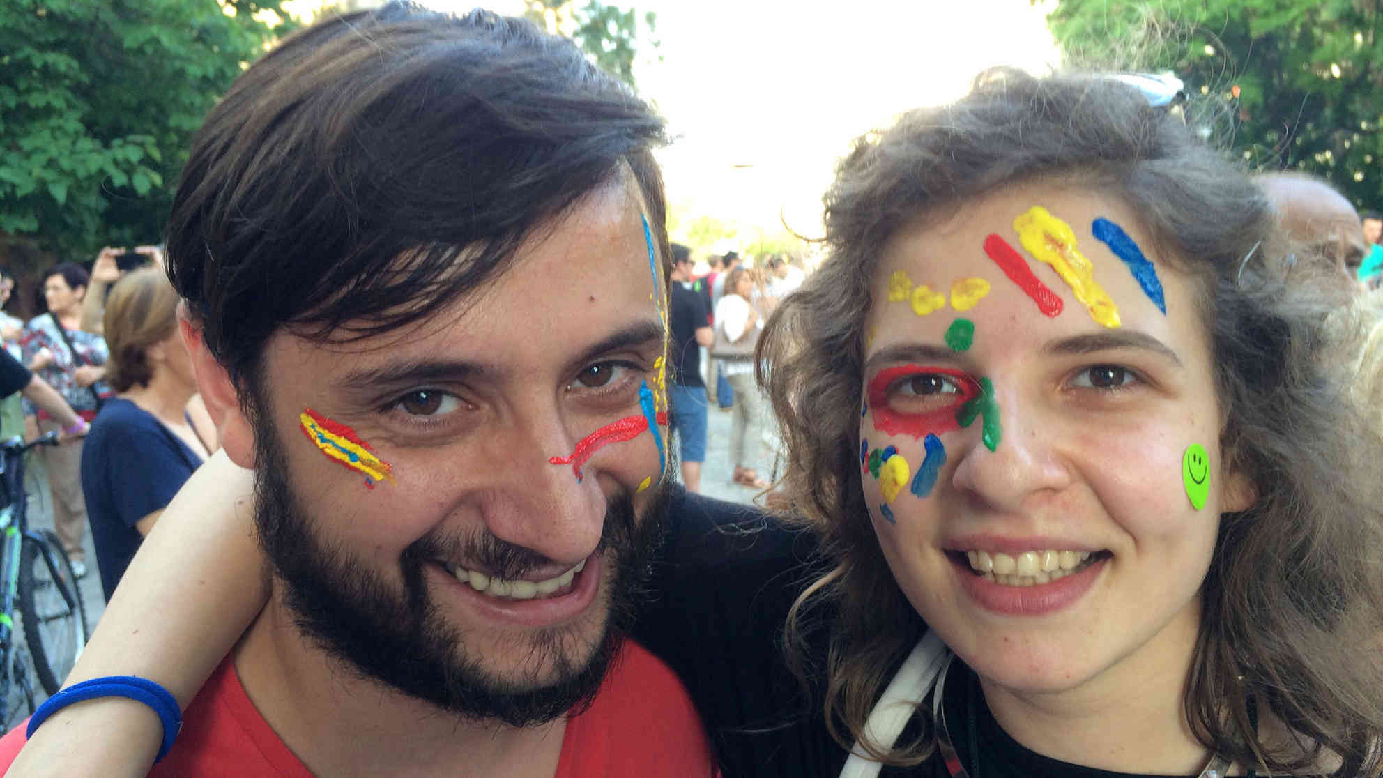 Die Gesichter der 'bunten Revolution' in Mazedonien. Foto: BR | Till Rüger