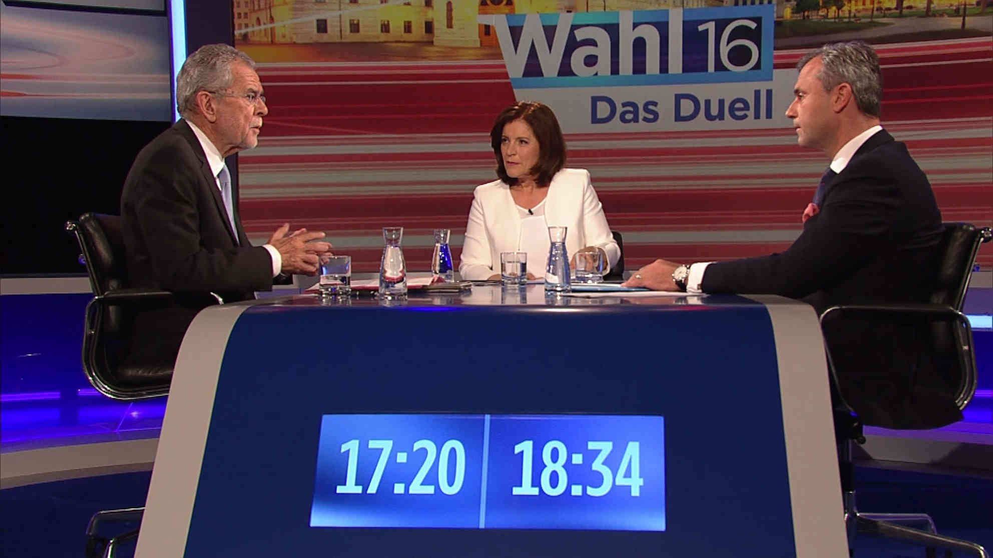 Die Kandidaten Alexander Van der Bellen und Norbert Hofer bei ihrer letzten TV-Debatte vor der Wahl. Foto: Sendungsbild ORF 2, 
