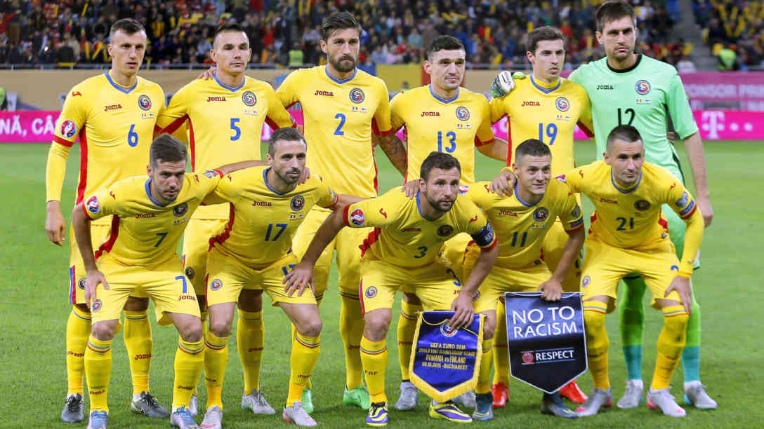 Rumäniens Nationalmannschaft beim Qualifikationsspiel gegen Finnland im Oktober 2015. Foto: picture-alliance | dpa