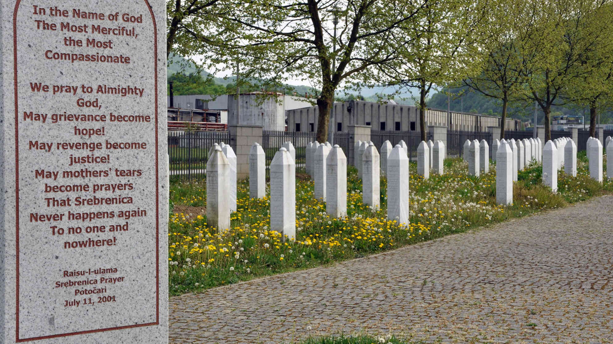 Der Friedhof in Potocari bei Srebrenica - Gedenkstätte und Mahnmal. Foto: BR | Karin Straka