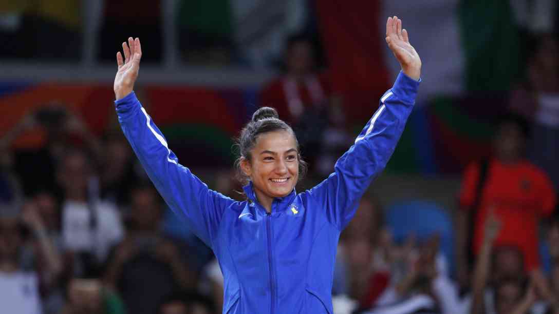 Die Judoka Majlinda Kelmendi gewinnt Gold. Die erste olympische Medaille in der Geschichte des jungen Kosovo. Foto: picture-alliance | dpa