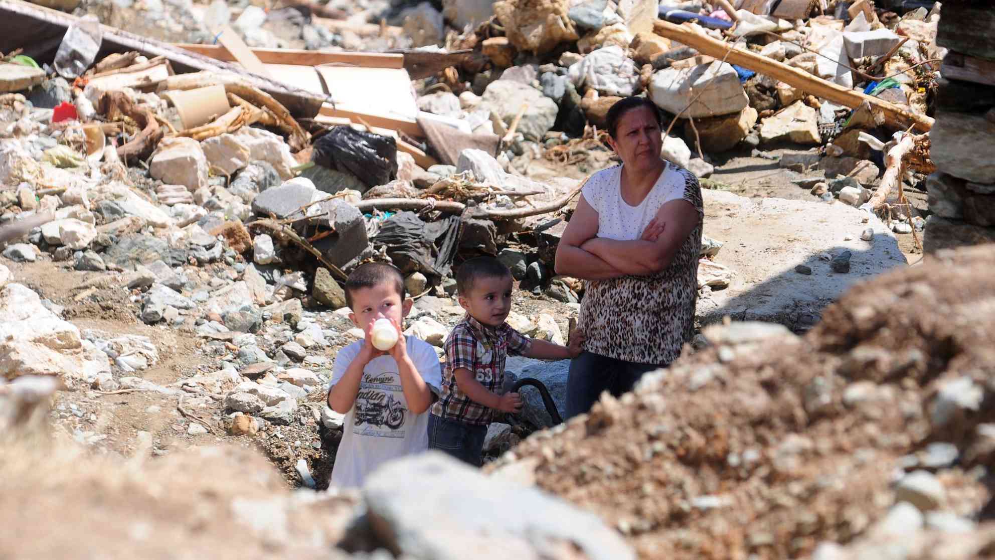 Innerhalb von zwei Stunden vielen 93 Liter Regen pro Quadratmeter. Danach wurde die Verwüstung erst offenbar, wie hier in der Nähe von Tetovo. Foto: picture-alliance | dpa