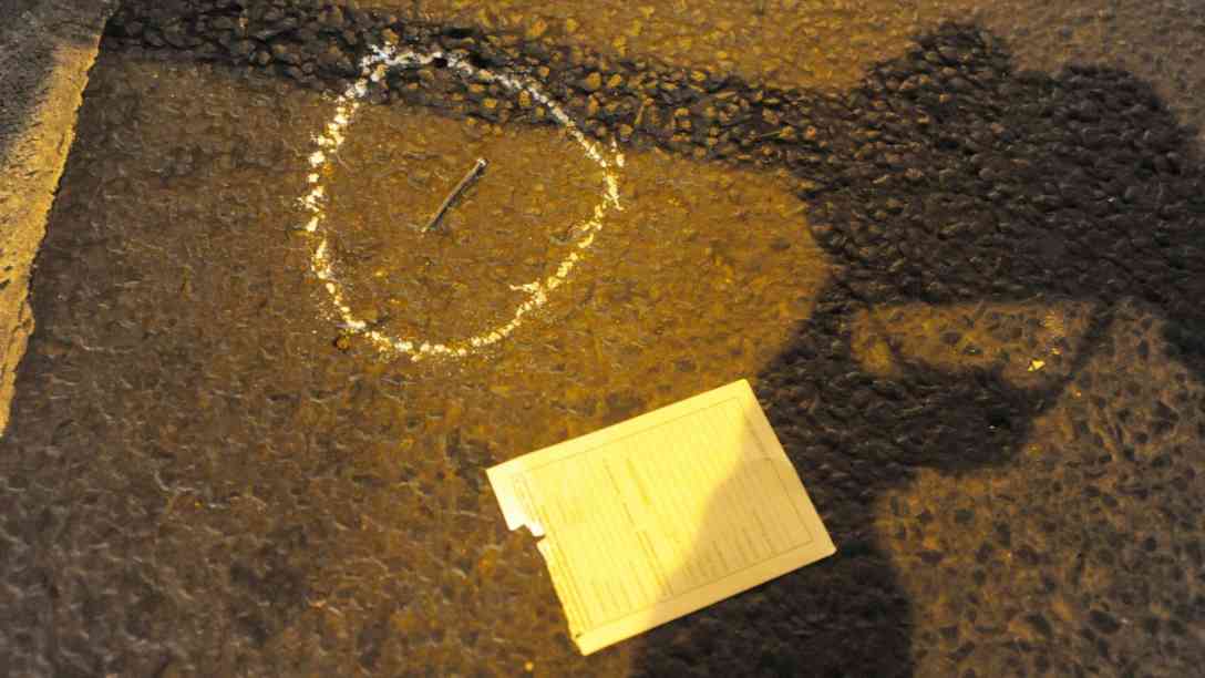 Im Umfeld der Explosion im Budapester Stadtzentrum wurden Nägel gefunden. Foto: picture-alliance | dpa