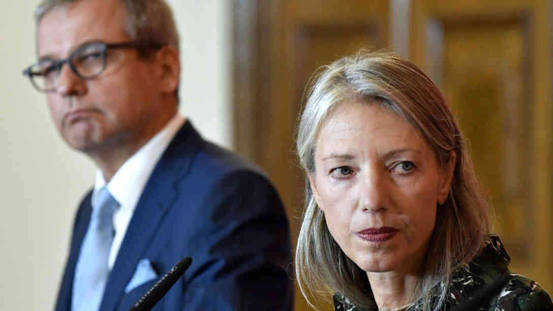 Stella Rollig, neue künstlerische Leiterin und Wolfgang Bergmann, neuer kaufmännischer Geschäftsführer des Belvedere bei der heutigen Bestellung. Foto: picture alliance | APA | picturedesk.com