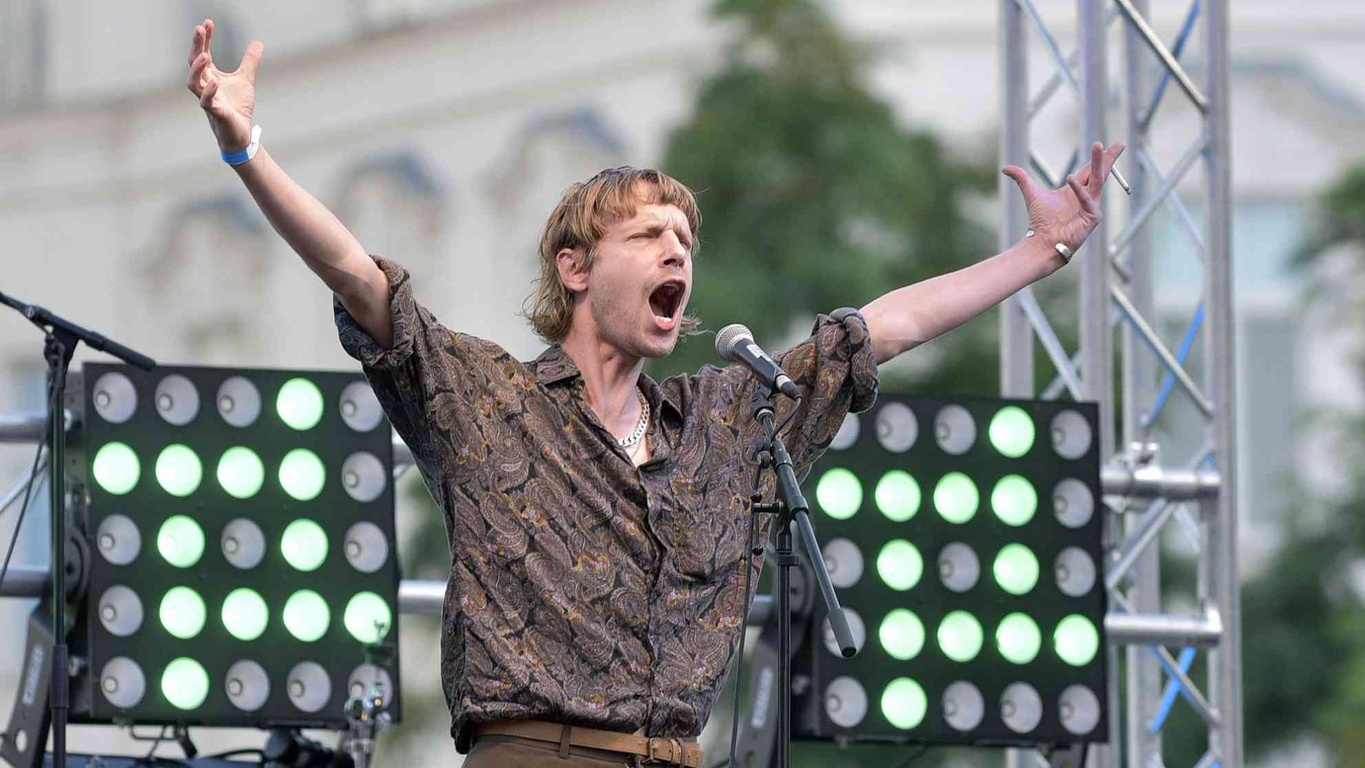 Voodoo Jürgens auf dem 7. Wiener Popfest im Juli auf der Seebühne am Karlsplatz. Foto: picture-alliance | dpa