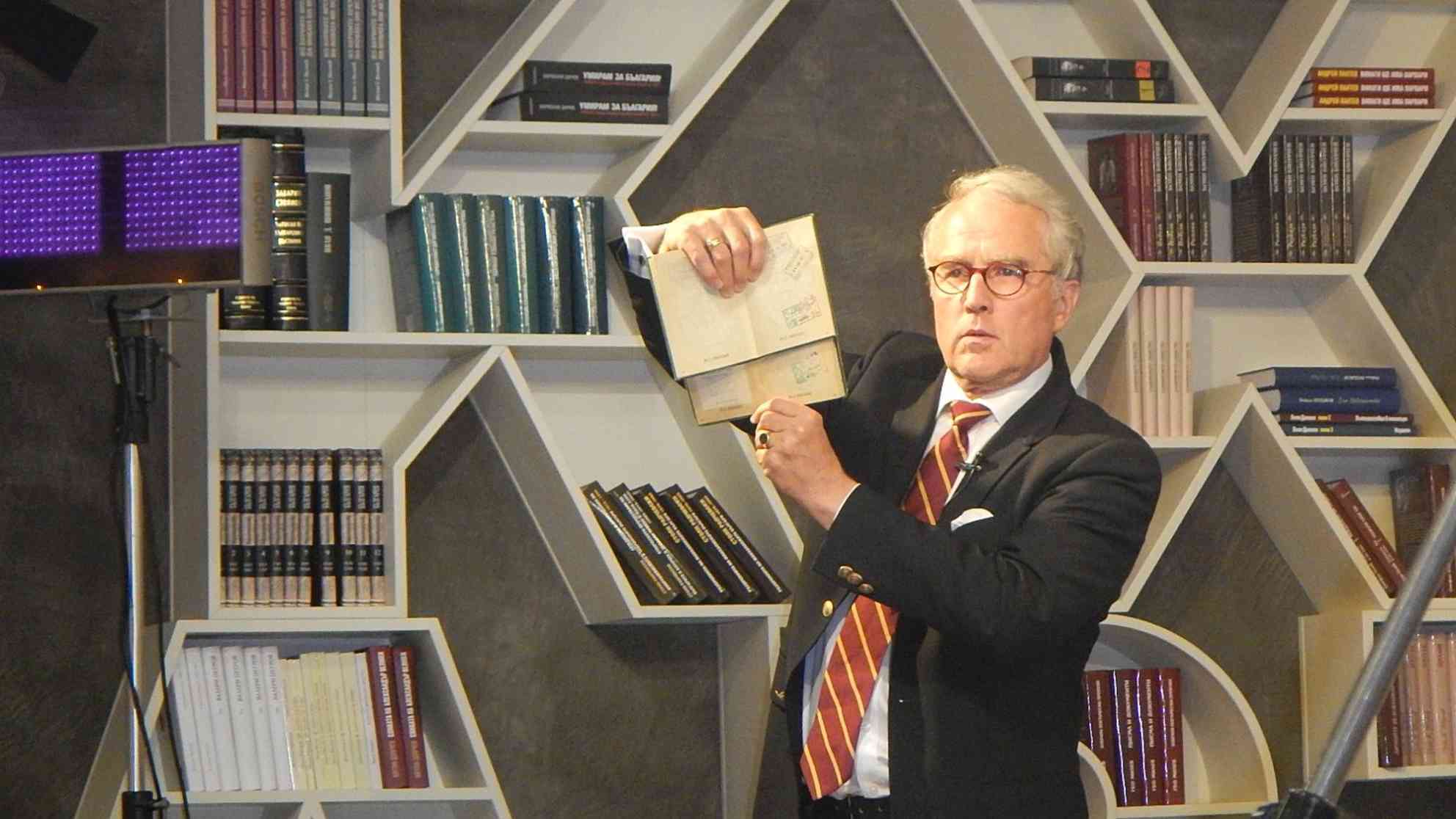 Rüdiger von Fritsch, der Passfälscher von einst, wurde Vizepräsident des Bundesnachrichtendienstes und ist heute deutscher Botschafter in Russland. Foto: BR | Ekatarina Popova