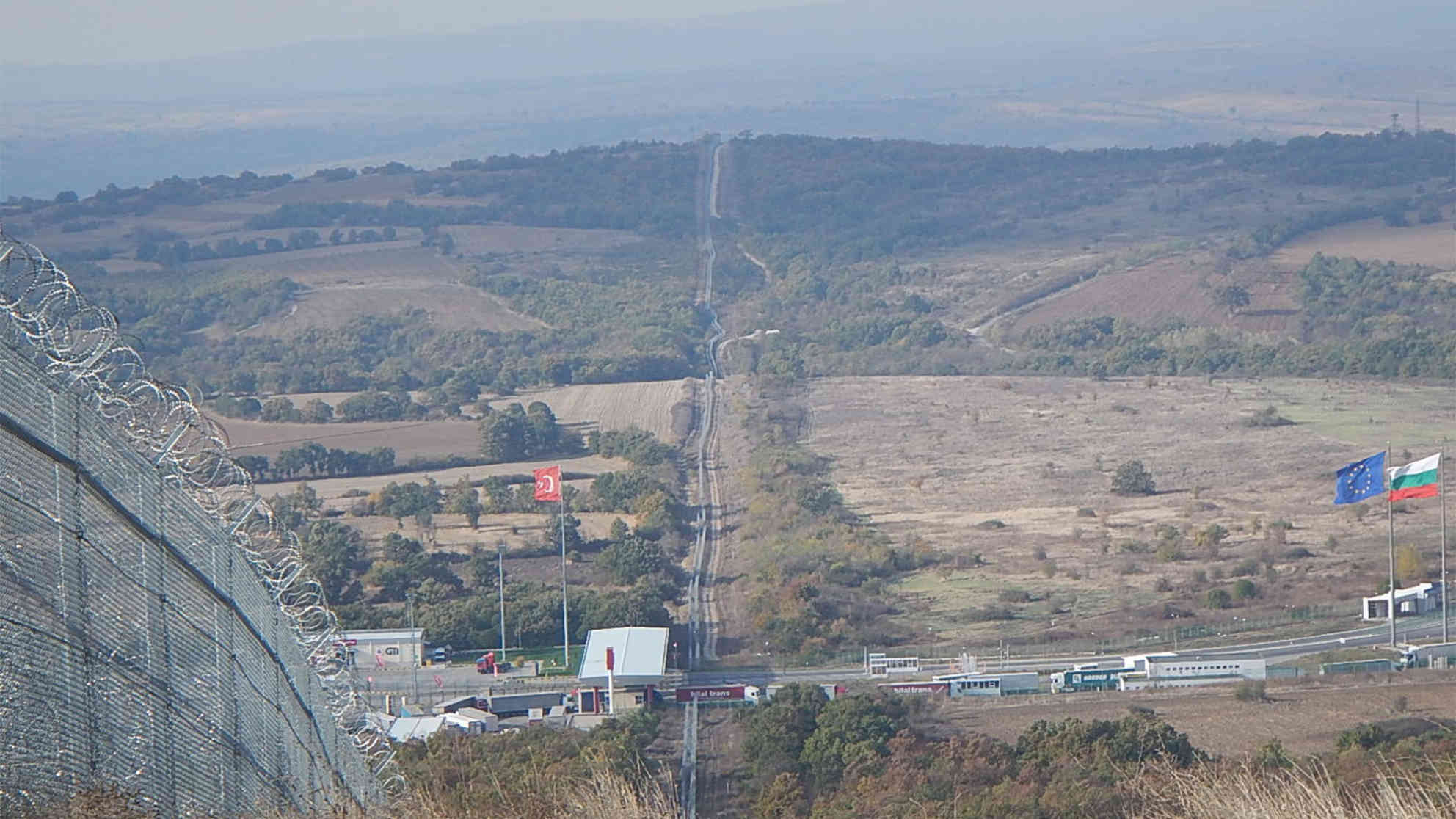 Bulgarisch-türkischer Grenzzaun bei Elhowo. Hier patrouilliert Momtschil Tschobanow. Foto: BR | Ekaterina Popova