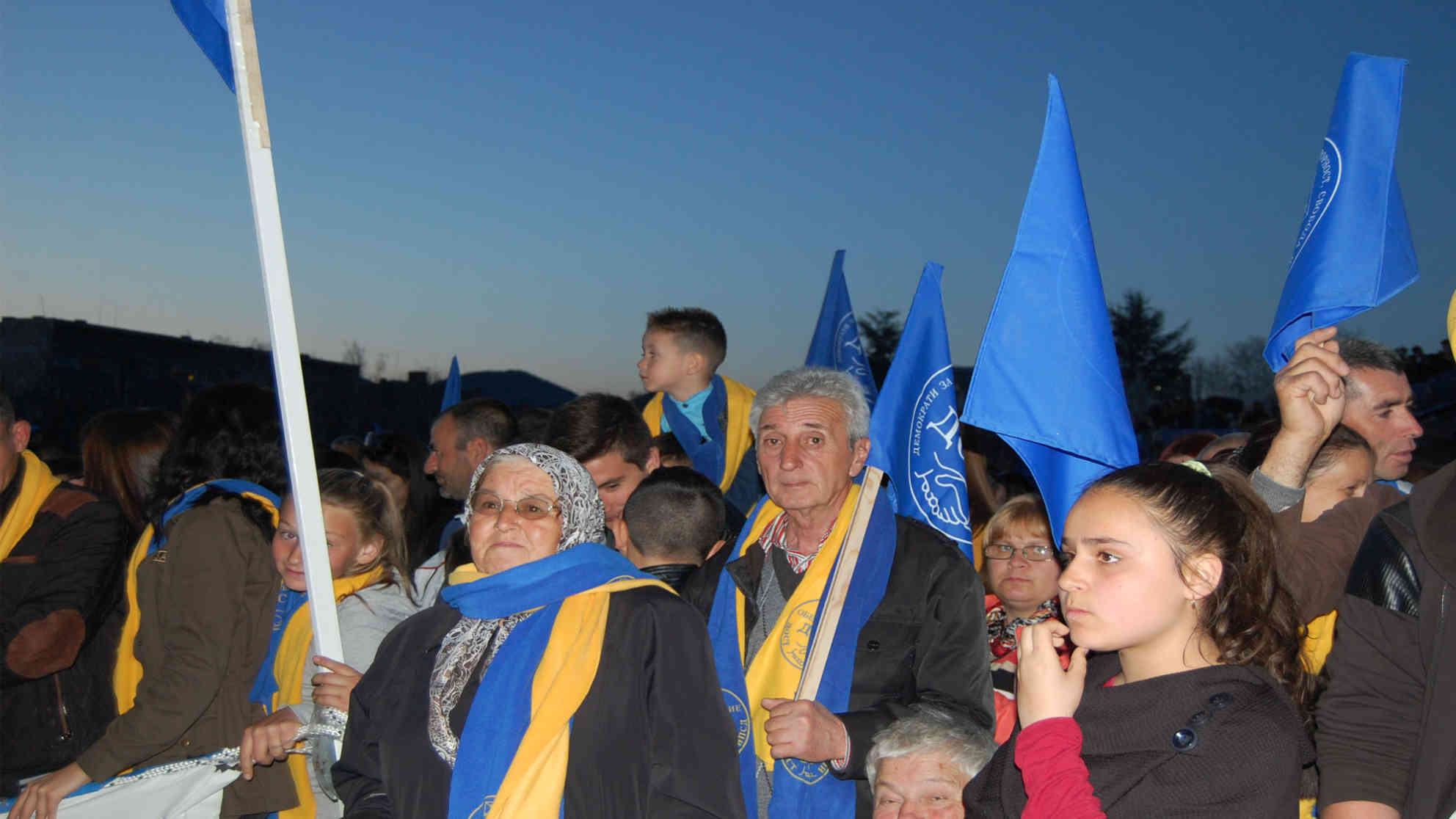 DOST-Anhänger in Kardzhali, hier soll der Legende nach Odysseus Grab sein. Foto: BR | Stephan Ozsváth