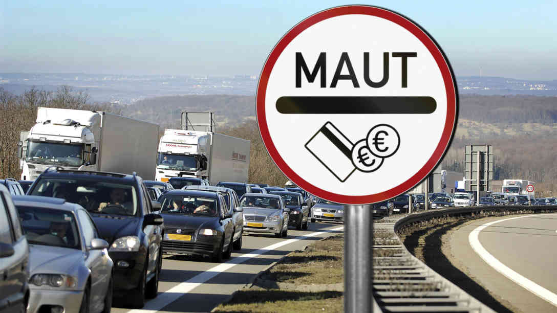 Deutsch-österreichischer Zankapfel. Die Autobahnmaut. FOTOMONTAGE: picture-alliance | dpa