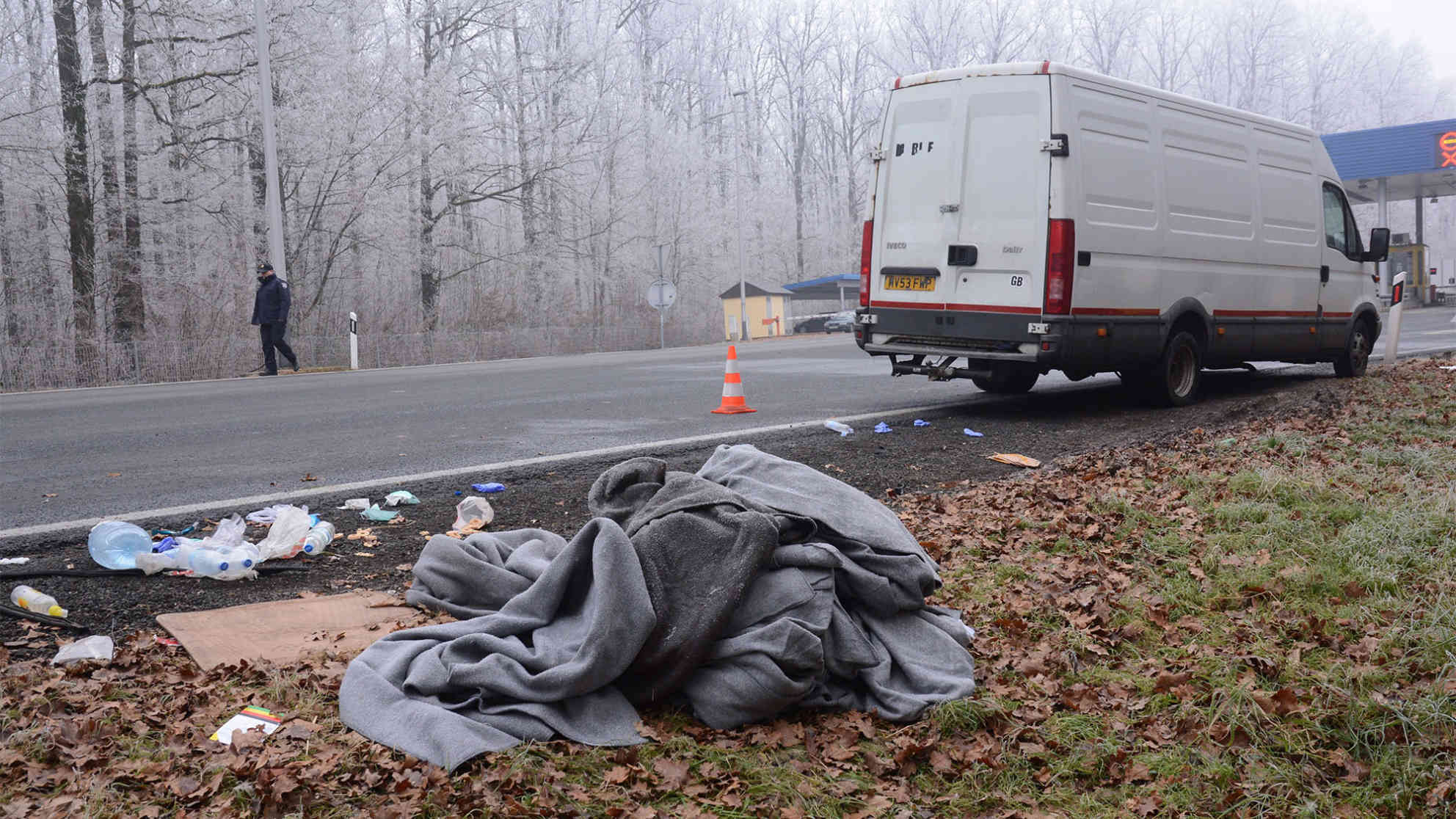 In diesem LKW, der am 17. Dez. 2016 von der kroatischen Polizei gestoppt wurde, befanden sich 67 Flüchtlinge - darunter auch die beiden Jugendlichen aus Afghanistan. Foto: picture alliance | PIXSELL