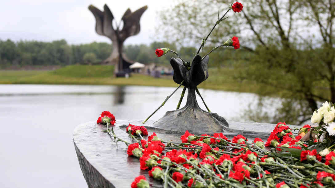 Außer der offiziellen gab es 2017 zwei zusätzliche Gedenkfeiern für die Opfer von Jasenovac. Grund war der Streit um eine Gedenktafel. Foto: picture alliance | abaca