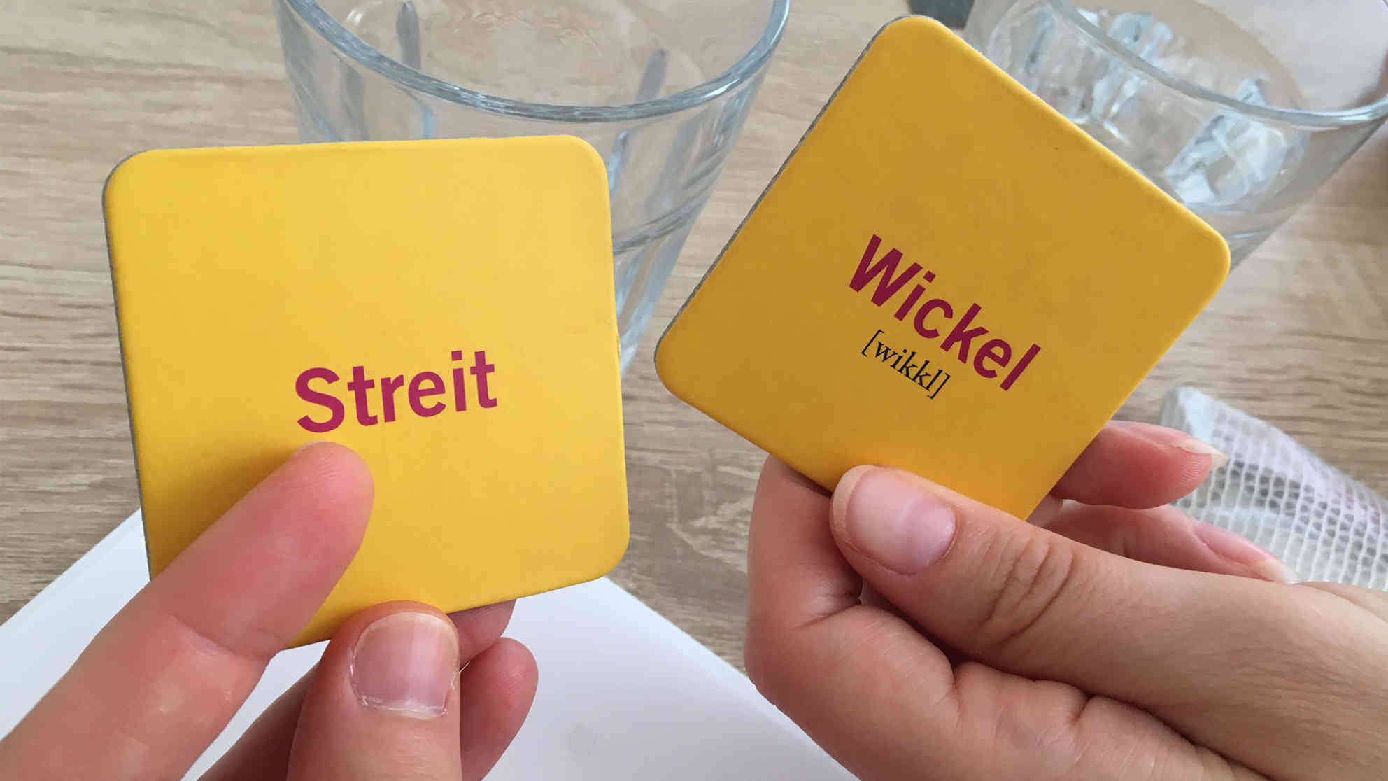 Nichts trennt Österreicher und Deutsche mehr, als die gemeinsame Sprache. Foto: BR | Andrea Beer