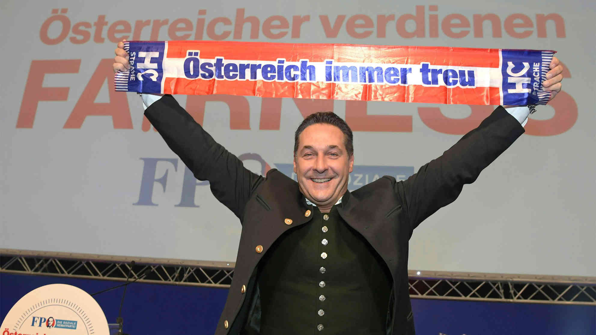 FPÖ-Bundesparteiobmann Heinz-Christian Strache beim Wahlkampfauftakt der FPÖ in Wels (16.09.2017). Foto: picture alliance | APA | picturedesk.com