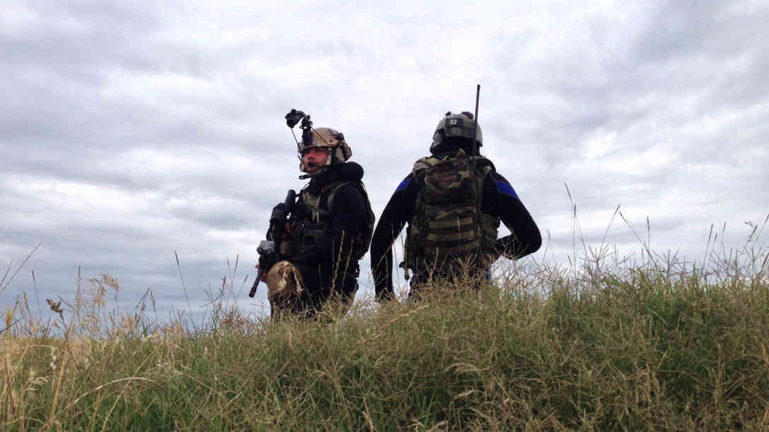 Rumänische Spezialeinheiten sichern die Übung 'Saber Guardian'. Foto: BR | Daniel Dzyak