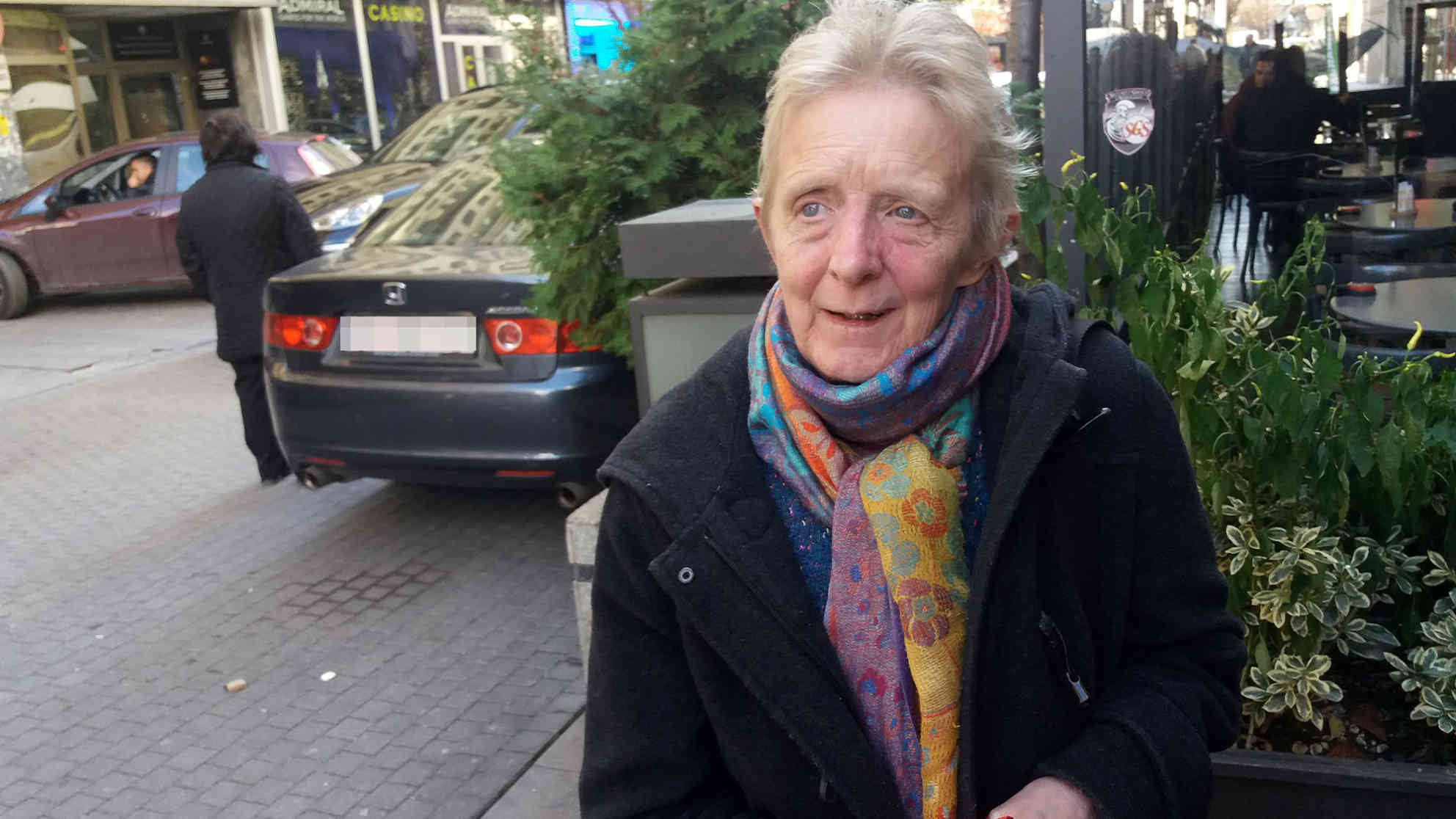 Silke Maier-Witt beim ARD-Interview in Skopje. Foto: BR | Schaban Bajrami