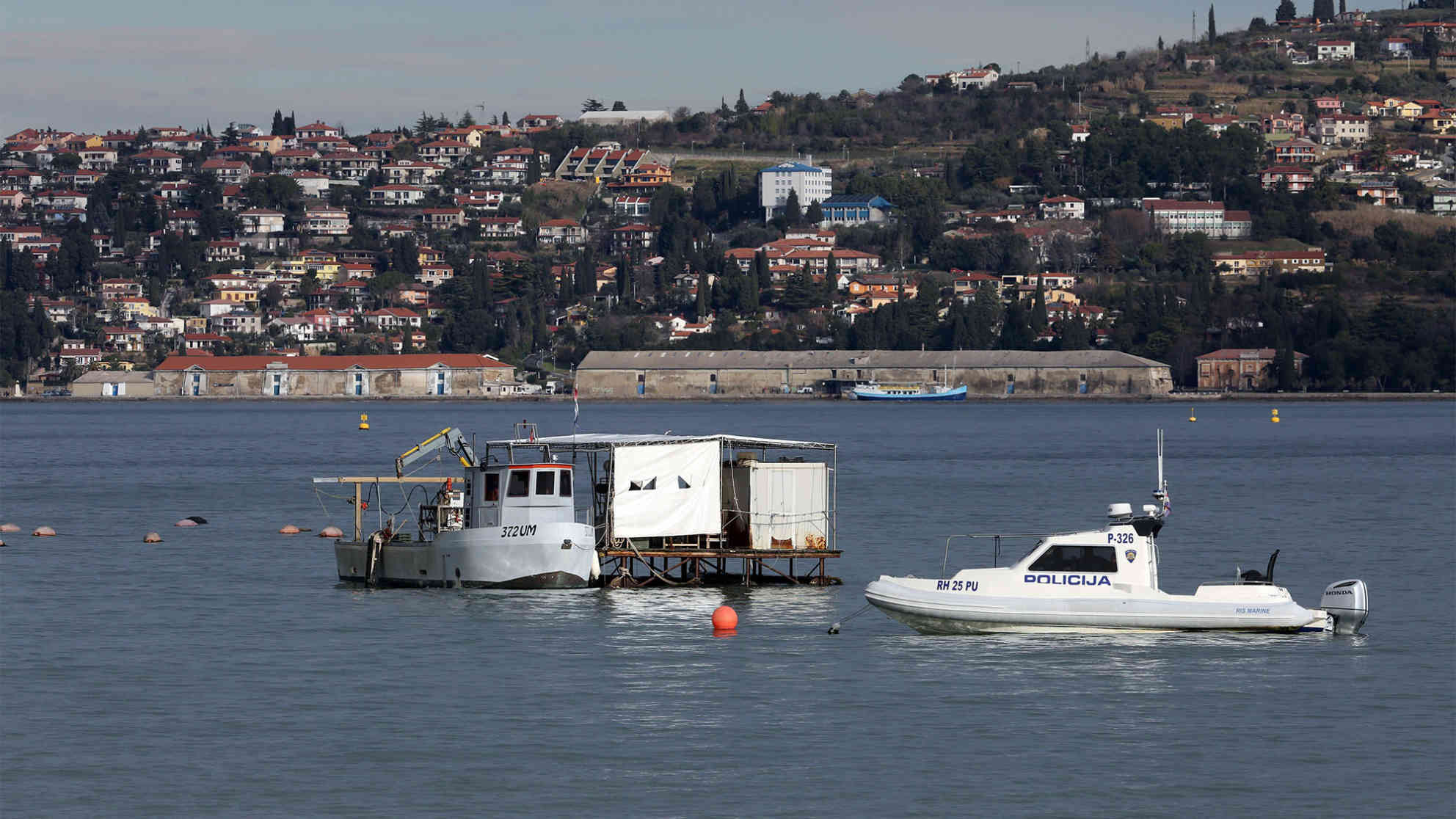 Die Bucht von Piran am 29.12.2017. Bisher gibt es nach dem Schiedsspruch keine größeren Zwischenfälle. Foto: picture alliance | PIXSELL