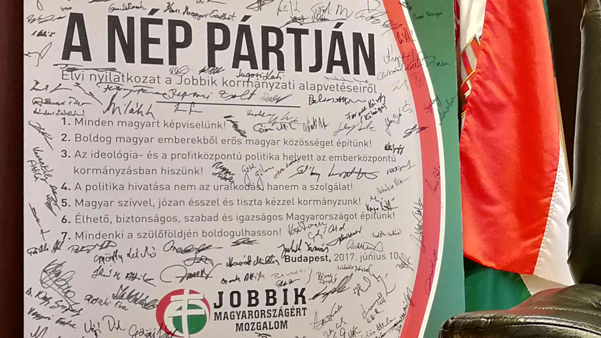 Jobbik, die zweitstärkste politische Kraft in Ungarn, konkurriert mit Fidesz um die Wählerstimmen im nationalgesinnten Lager. Foto: BR | Attila Poth