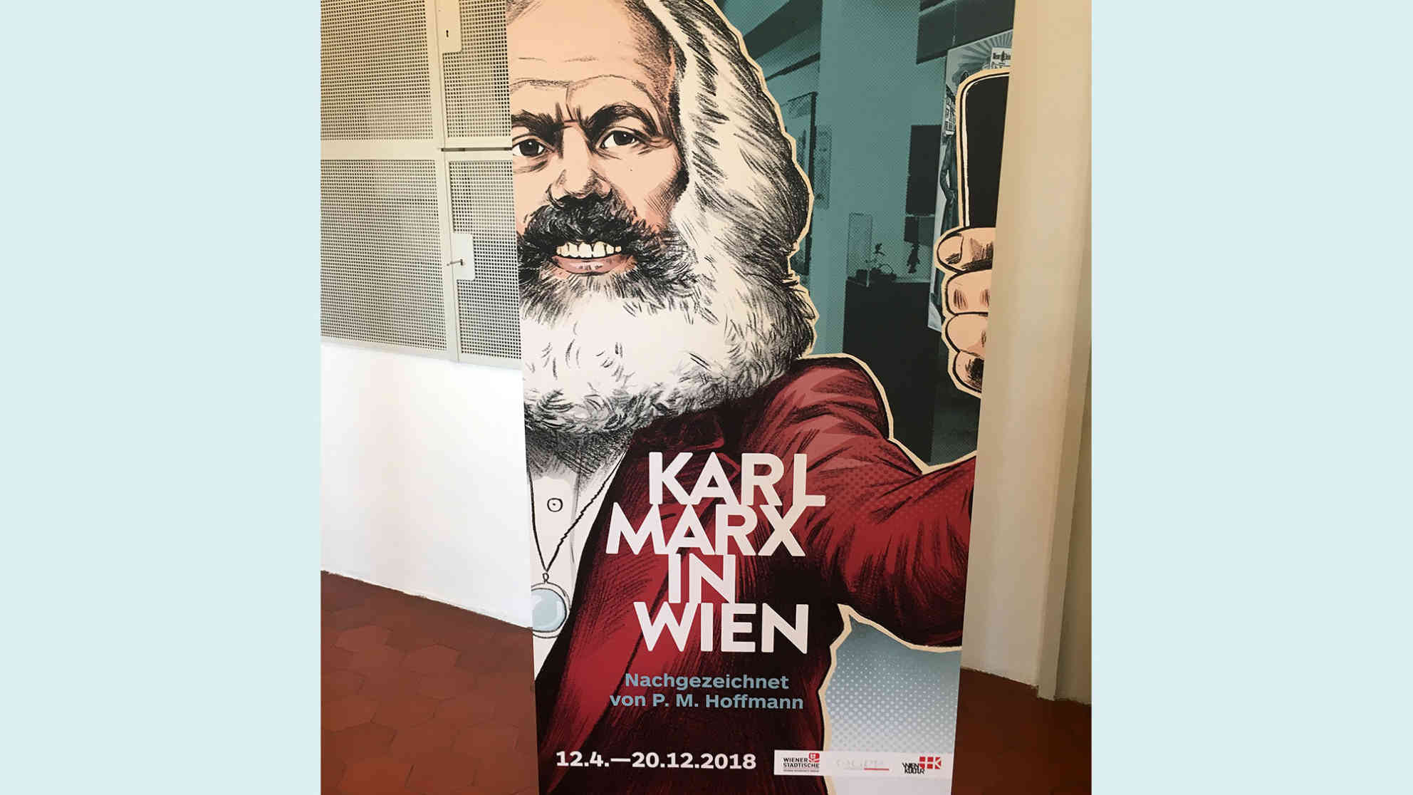 Das Plakat zur Karl Marx Ausstellung in Wien. Foto: BR | Andrea Beer