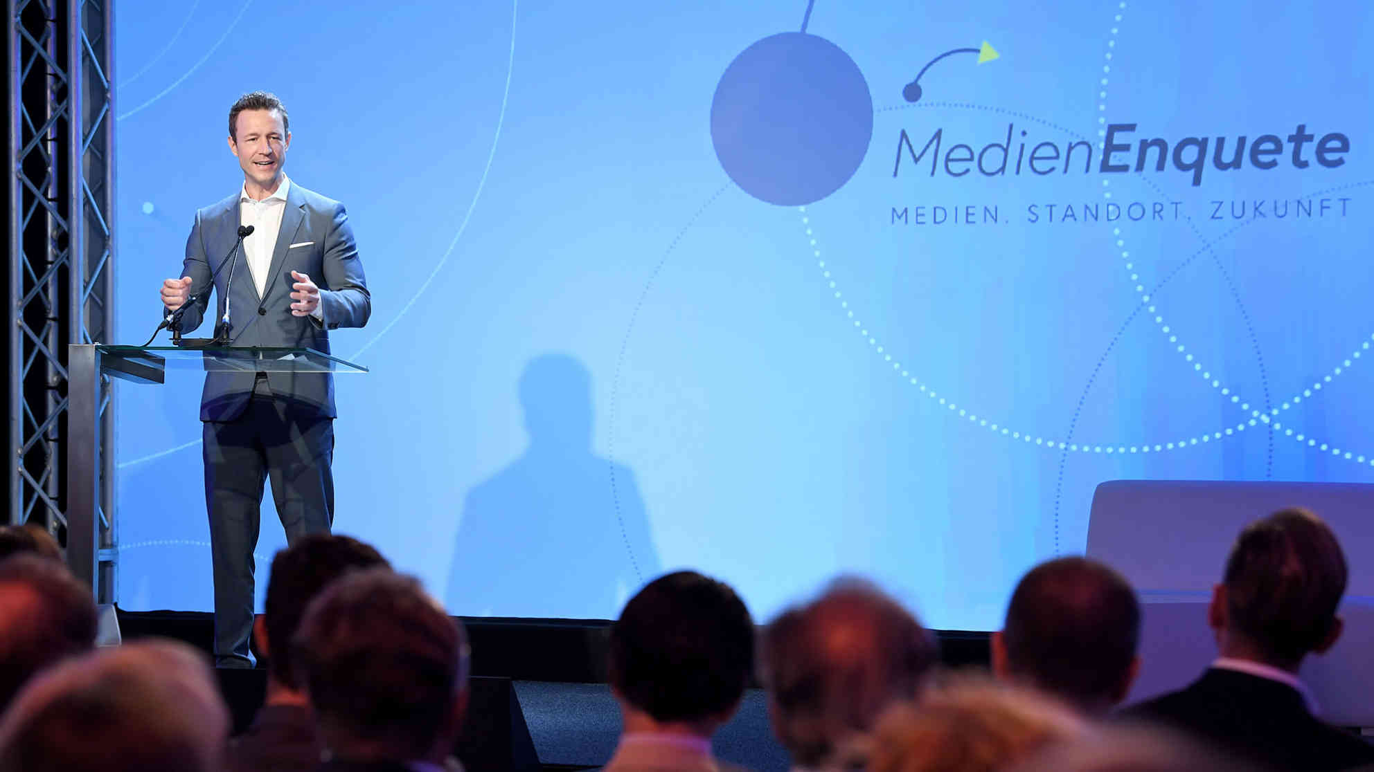 Kanzleramtsminister Gernot Blümel bei der Eröffnung der Medien-Enquete in Wien am 07.06.2018. Foto: picture-alliance | APA | picturedesk.com