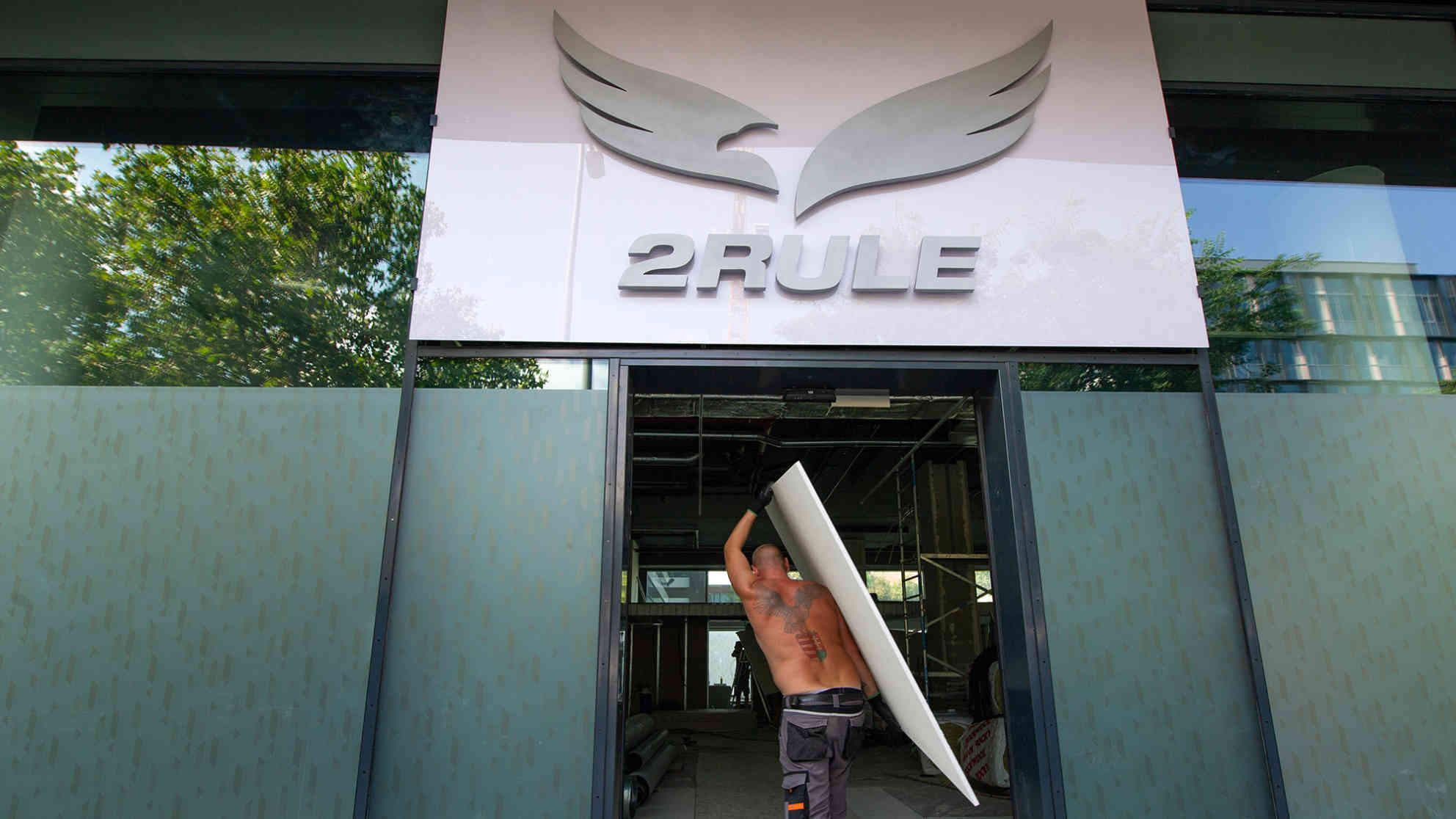 Bis zur Eröffnung des ersten 2Rule-Stores dauert es noch. Foto: Molnár Ádám | Népszava