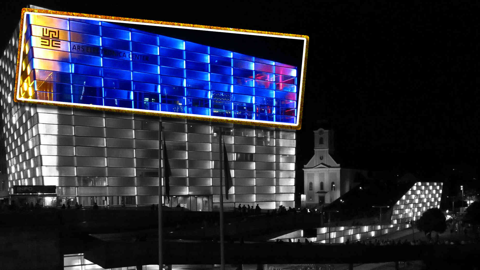 Das Ars Electronica Center ist ein Museum dessen Ausstellungen verschiedenste Kunst-, Wissenschafts- und Technologierichtungen vereinen. Ausprobieren ist das Stichwort - vom Besucher ist Interaktion gefragt. Foto: BR | Karin Straka