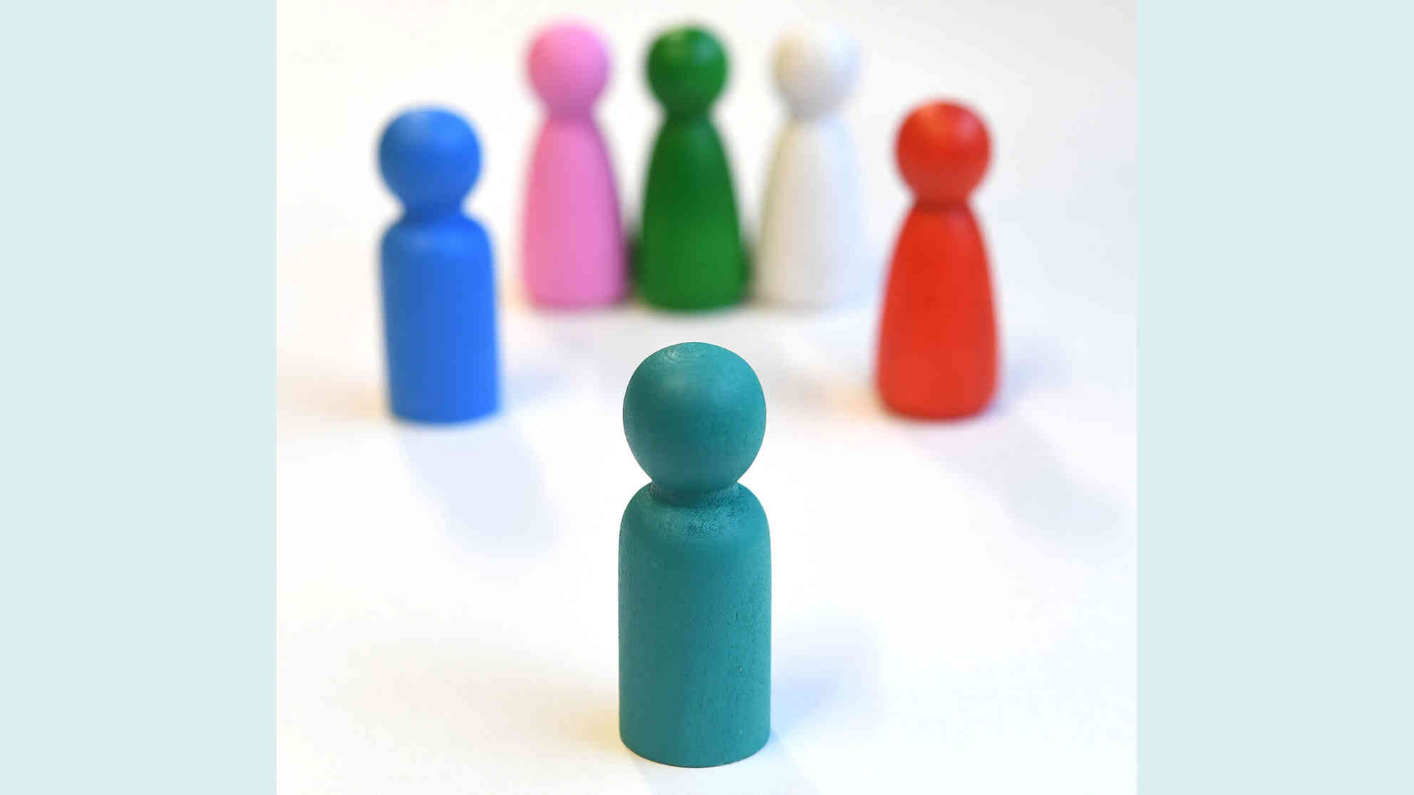 Die ÖVP mit Sebastian Kurz hat die Nationalratswahl in Österreich klar gewonnen. Spannend wird die Frage mit welcher Partei sie eine Koalition bilden kann. Foto: picture alliance | APA | picturedesk.com