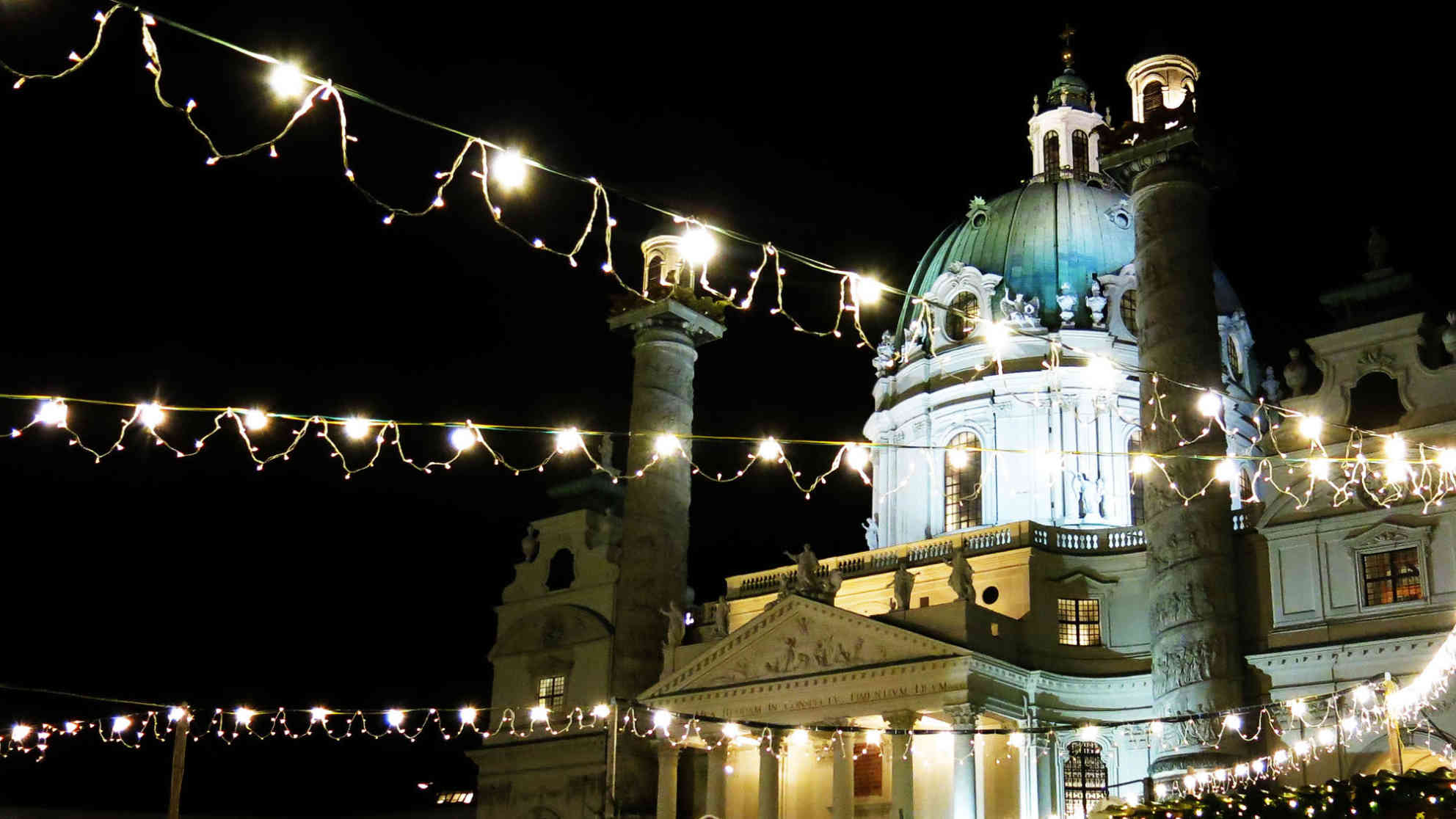 Weihnachtsmarkt 2019 am Karlsplatz in Wien. Foto: BR | Karin Straka