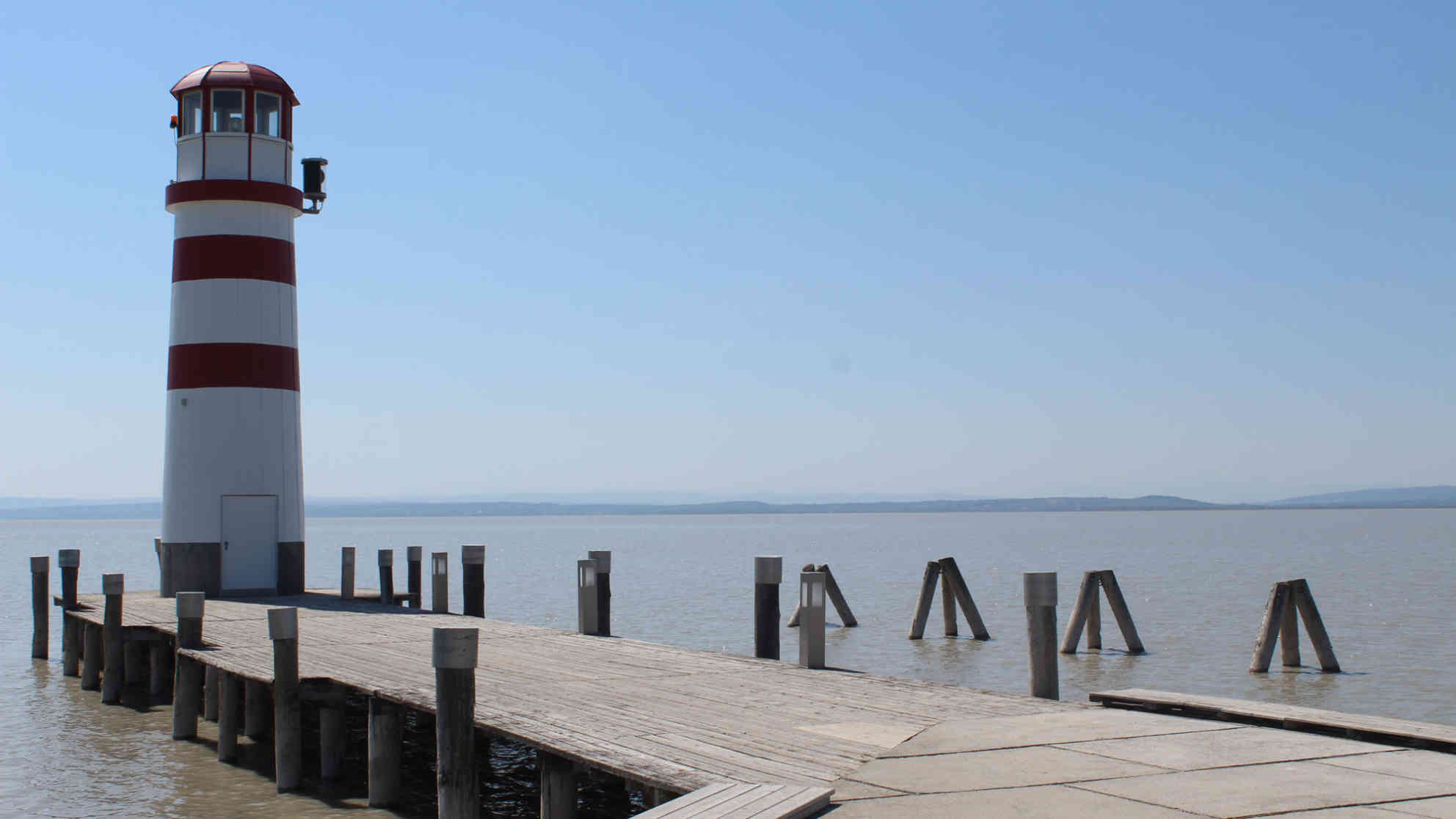 Der Leuchtturm von Podersdorf ist eines der Wahrzeichen des Neusiedler Sees. Foto: BR | Jan Heier